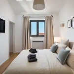 Laurentii 펜션