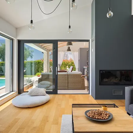 Laurentii Vikendica Porec